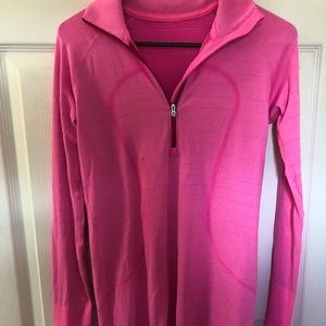 Swiftly 1/2 zip size 8